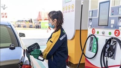  الصين ترفع أسعار التجزئة للبنزين والديزل    