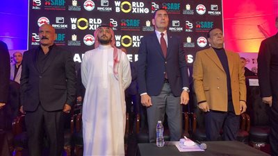 وزير الشباب والرياضة يشهد ختام تصفيات بطولة الملاكمة للمحترف    