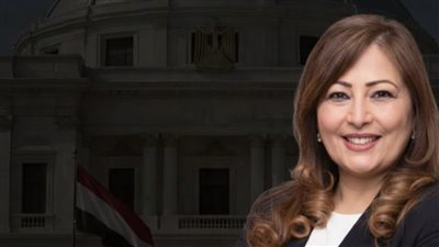 النائبة الدكتورة إليزابيث شاكر    