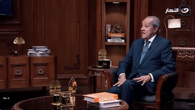  منير فخري عبد النور