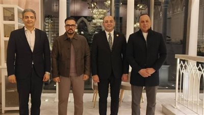  النائب محمد مجاهد مع رابطة النقاد الرياضيين    