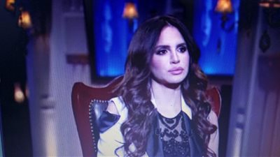 آمال ماهر في حبر سري 