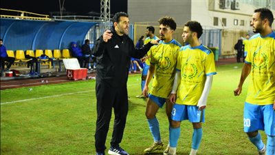 موسي مع لاعبي المالية    