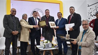 الاتحاد المصري للتنمية الذهنية للنشء يتألق في معرض الكتاب 20    