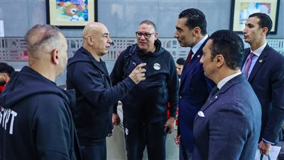تفاصيل سفر الوزير جوهر نبيل مع منتخب مصر إلى السعودية قبل كأ    
