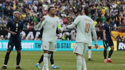 البرازيل ضد فرنسا.. انطلاق الشوط الثاني من مباراة البرازيل و    