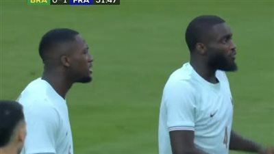 تردد قناة ابو ظبي الرياضية.. تابع الآن مجاناً مباراة البرازي    