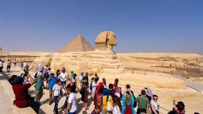 مرشدين سياحيين    