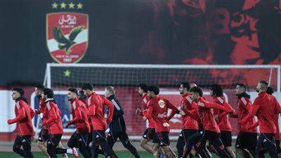 الأهلي يخوض مباراة ودية أمام فريق الشباب استعدادًا لمرحلة ال    
