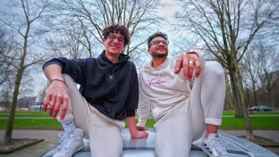 أنس وطارق حبيب     