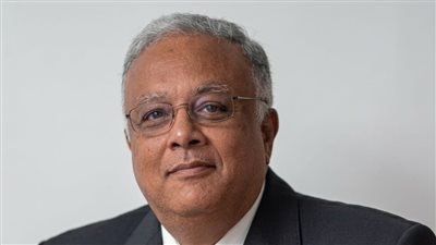 أحمد إيهاب جمال الدين رئيس المجلس القومي لحقوق الإنسان    