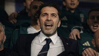 بوفون يعلن استقالته من تدريب حراس منتخب إيطاليا بعد الخسارة     