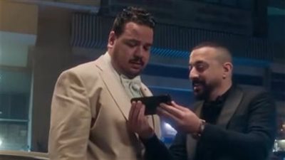 دياب ومصطفى غريب     