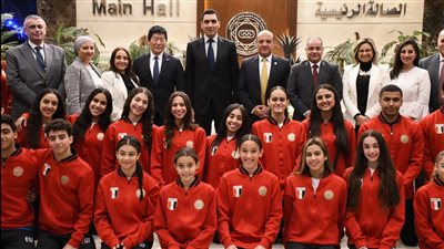 وزير الشباب والرياضة يحفز منتخب الجمباز قبل بطولة أفريقيا    