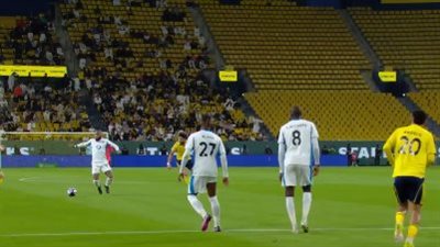 النصر ضد النجمة.. انطلاق مباراة النصر والنجمة في دوري روشن ا    