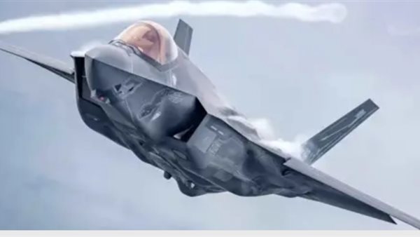 مقاتلة من طراز f-35    