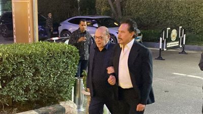 عزاء والد حاتم صلاح 