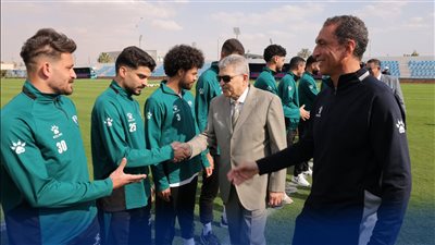 ربيع مع اللاعبين    