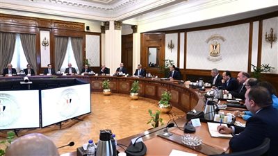 جانب من لقاء رئيس الوزراء مع رؤساء الهيئات البرلمانية    