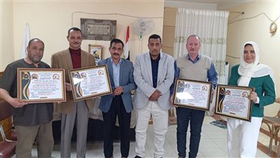 الواسطى التعليمية تحتفي بقياداتها المتميزة