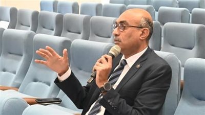 النائب إيهاب منصور     