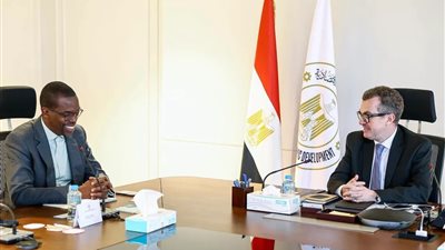 وزير التخطيط 