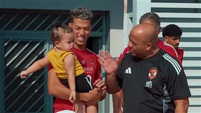 كواليس جلسة إمام عاشور ووليد صلاح الدين في مران الأهلي قبل م    