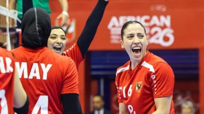 الفريق الأول لكرة الطائرة «سيدات» بالنادي الأهلي    