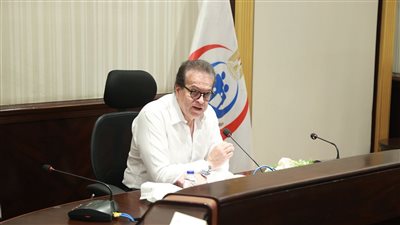 الدكتور خالد عبد الغفار 