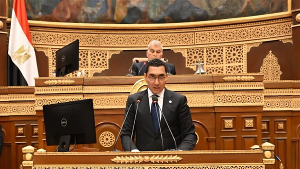 وزير الرياضة من مجلس الشيوخ     