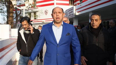 مشادة بين أحمد سليمان وأحمد خالد حسانين في اجتماع مجلس إدارة    