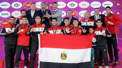منتخب المصارعة الرومانية تحت 20 سنة يتوج بكأس البطولة الأفري    