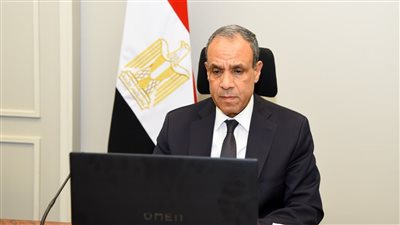 بدر عبد العاطي