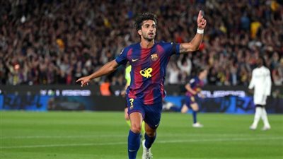ريال مدريد.. انطلاق الشوط الثاني من مباراة ريال مدريد وبرشلو    