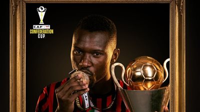 لاعبو اتحاد العاصمة يحتفلون بكأس الكونفدرالية     