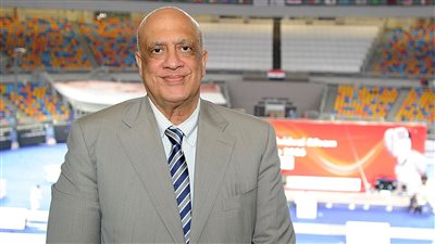  طارق الحسيني رئيس الاتحاد المصري للسلاح    