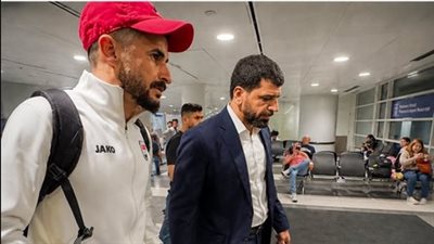 أزمة جديدة قبل انطلاق كأس العالم.. احتجاز أيمن حسين وترحيل م    