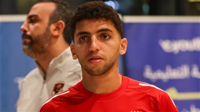 جلسة حاسمة الليلة بين كوكا ومسئولي الأهلي لتجديد عقده مع الن    