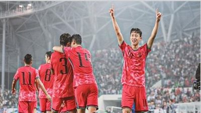 التشكيل الرسمي لمباراة كوريا الجنوبية والتشيك في كأس العالم     