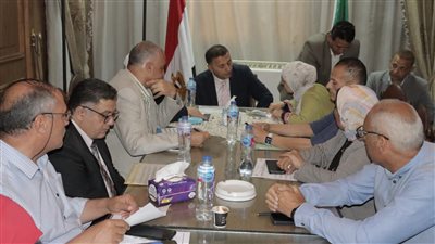 محافظ القليوبية يعقد اللقاء الجماهيري الأسبوعي بالخانكة لحل 