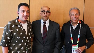 سفير مصر في كندا يستقبل بعثة منتخب الوطني    