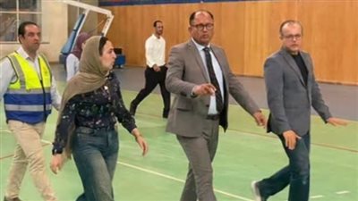 رئيس جامعة حلوان يتفقد المنشآت والملاعب الرياضية بالنادي    