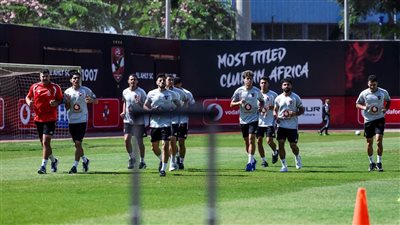 سفيان بن جديدة يقود تشكيل الأهلي الرسمي أمام الزمالك فى قمة     