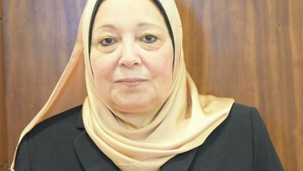 المستشارة فريال قطب