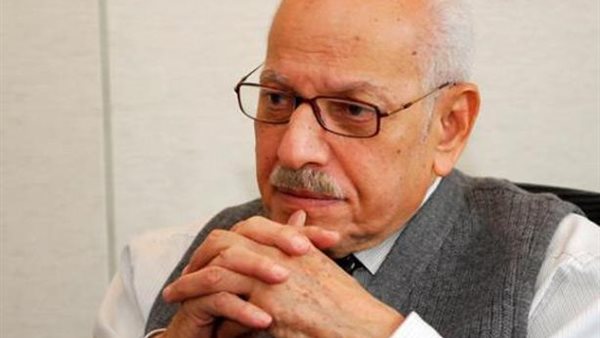 أحمد كمال أبو المجد