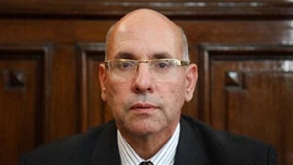 وزير الزراعة الأسق