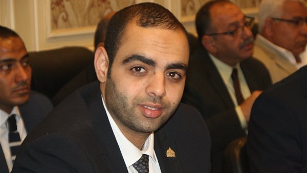 النائب- حسن عمر