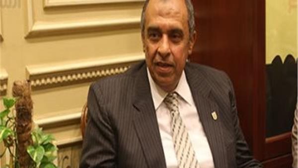 الدكتور عز الدين