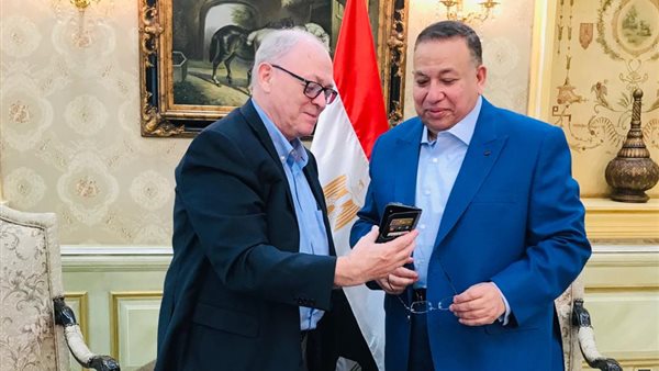 السيد الشريف وكيل