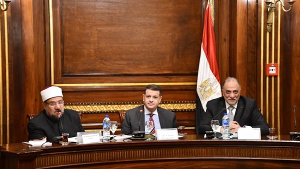 اجتماع لجنة الشئون